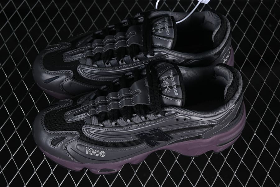 New Balance 1000 Magnet