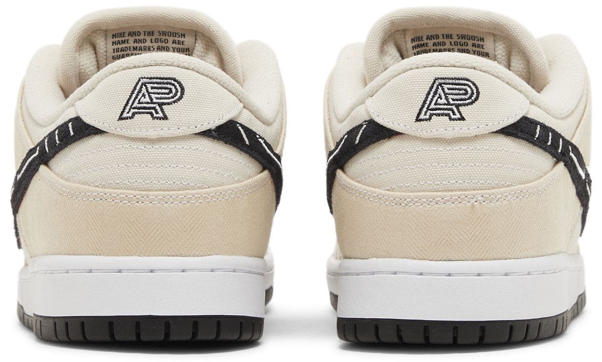 Nike Dunk Low SB Albino & Preto 'Jiu-Jitsu'