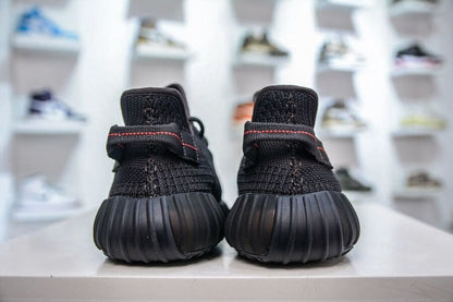 Adidas Yeezy 350 V2 Black Static