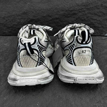 Balenciaga 3XL White Black