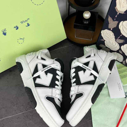 Off-White Out of Office White Black
