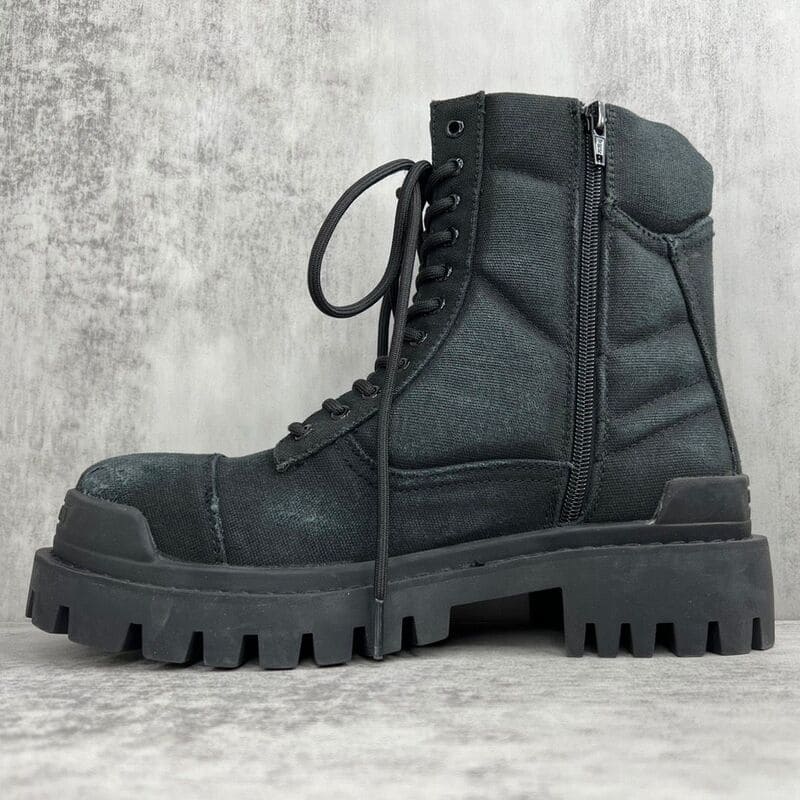 Bota Balenciaga Combat Strike
