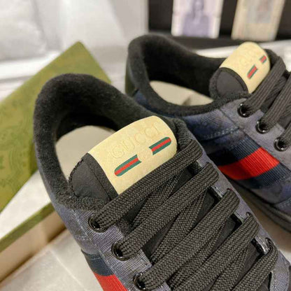 Gucci GG Canvas Screener Preto