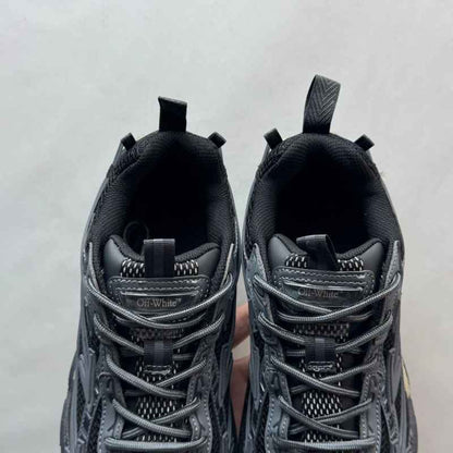 Off-White Be Right Back