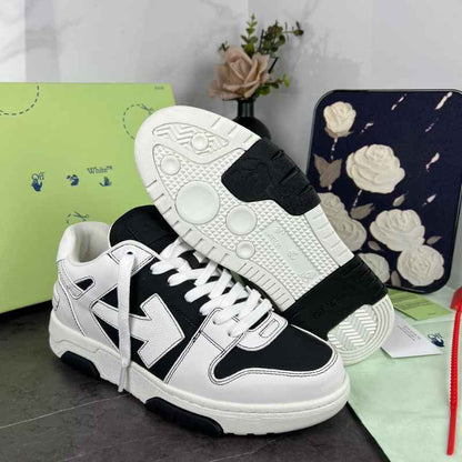 Off-White Out of Office White Black