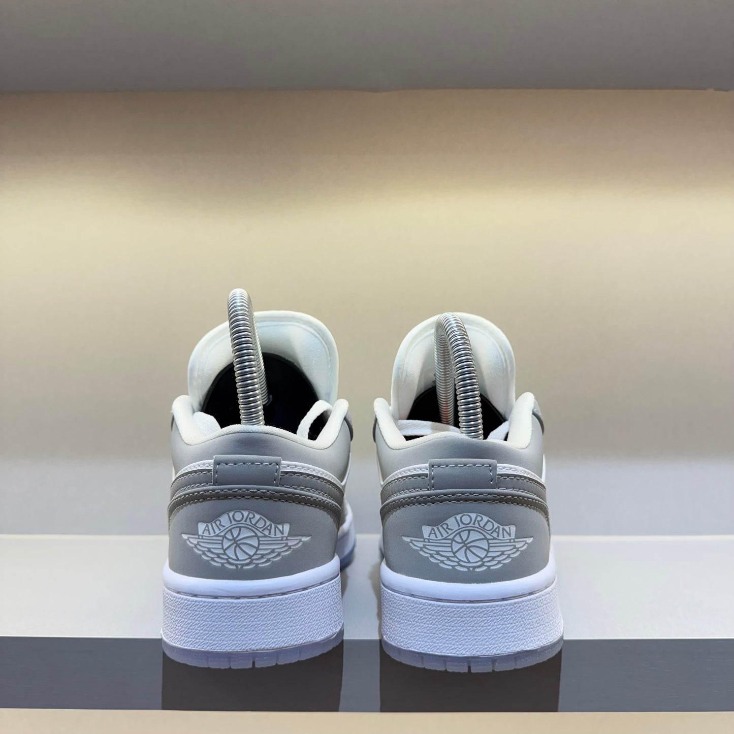 Jordan 1 Low Wolf Grey (Pronta Entrega)
