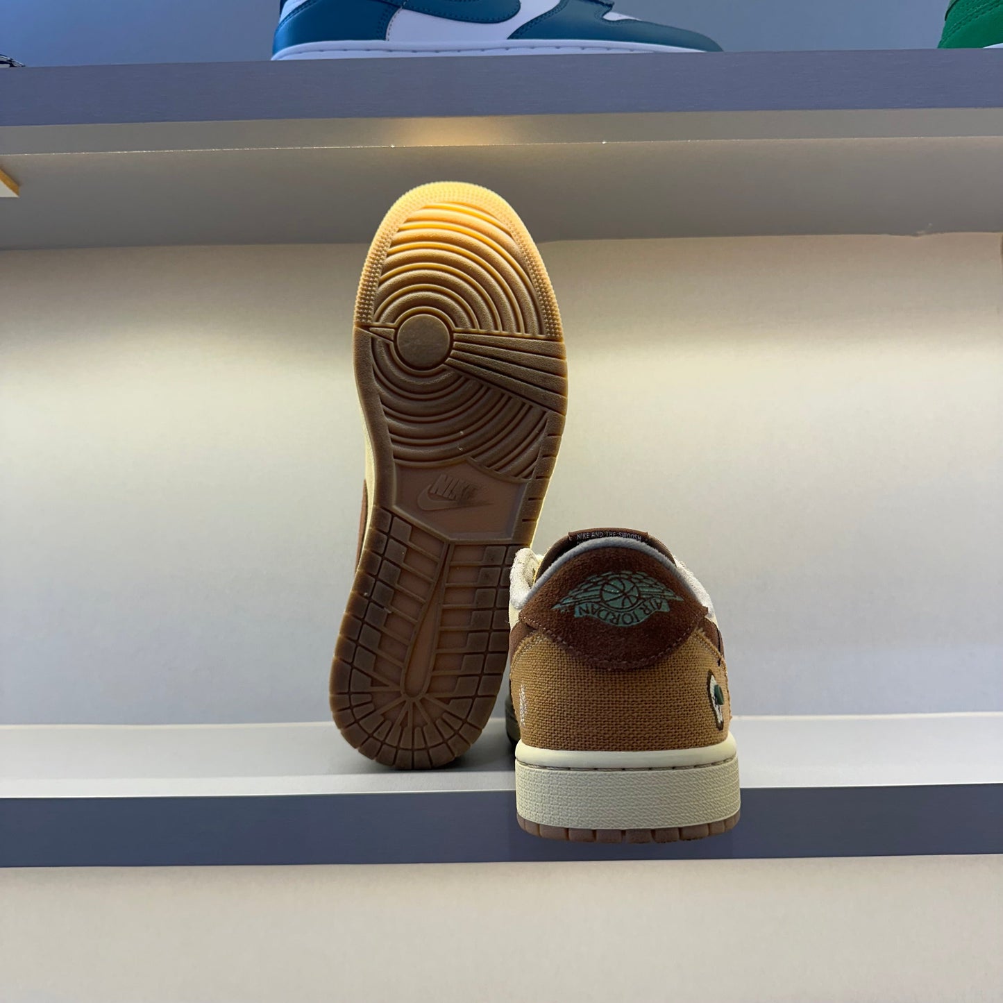 Jordan 1 Low Retro Low OG Zion Williamson Voodoo (Pronta Entrega)