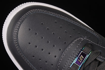 Pronta Entrega - Air Force 1 PRM Black Carabiner