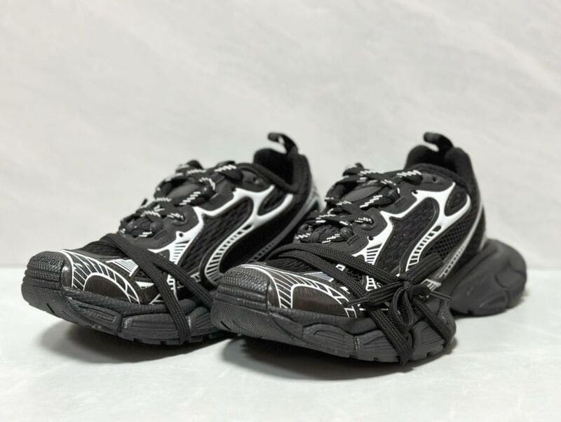 Balenciaga 3XL Black