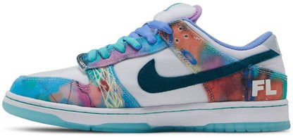 Nike Dunk Low SB x Futura "Bleached Aqua"