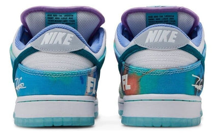 Nike Dunk Low SB x Futura "Bleached Aqua"